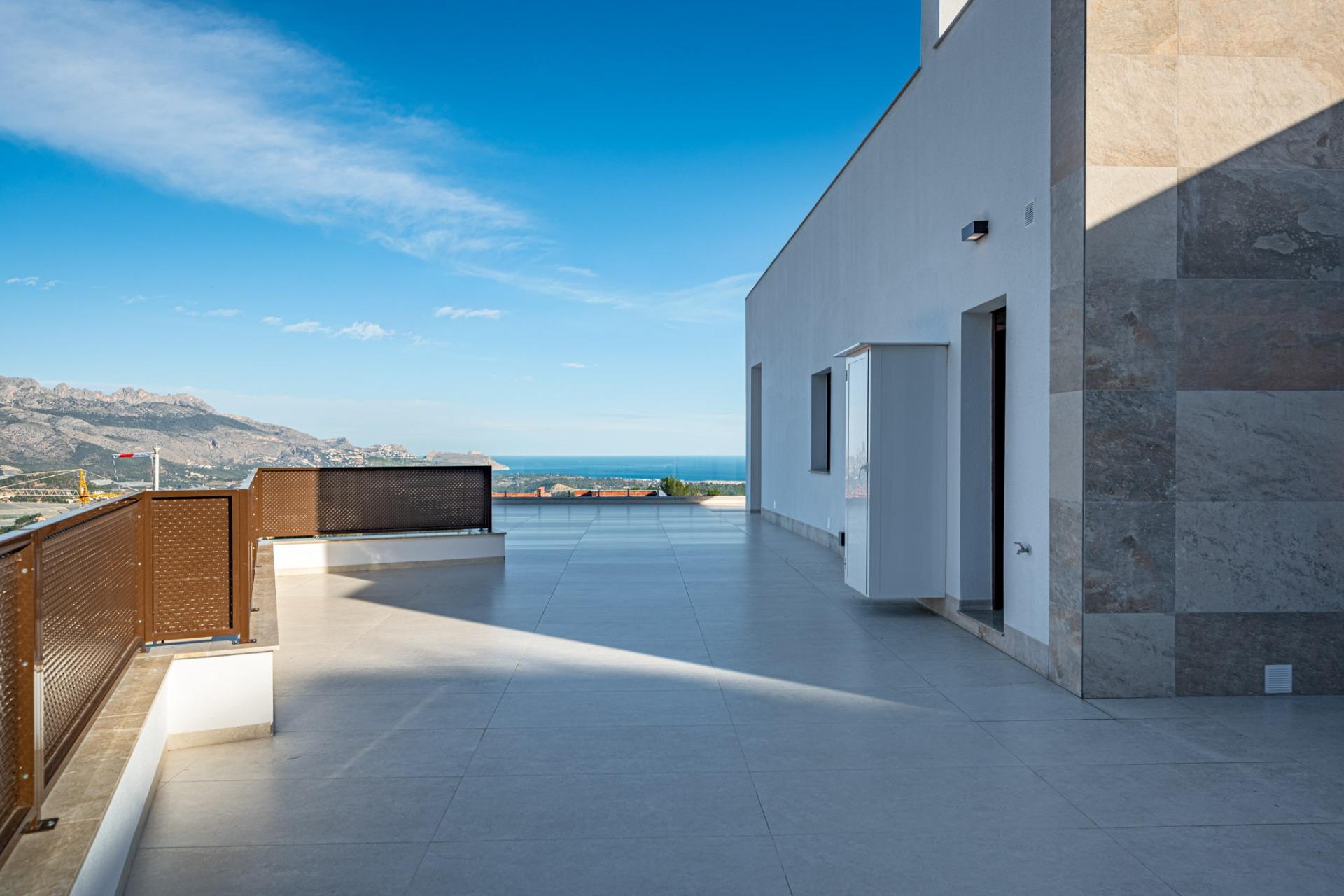 Stunning New Build Villas in Polop with Sea Views