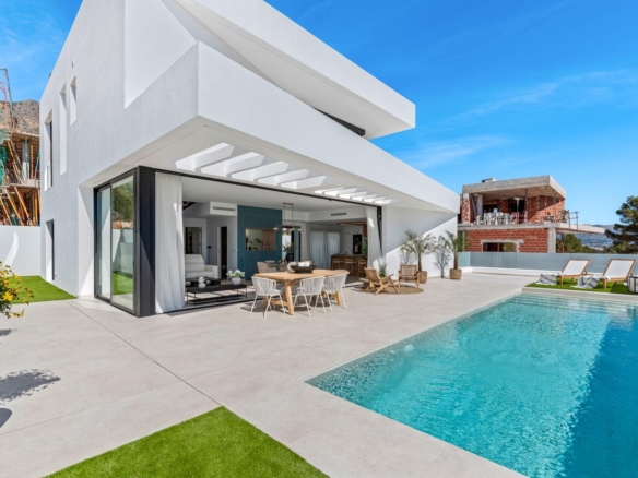 584