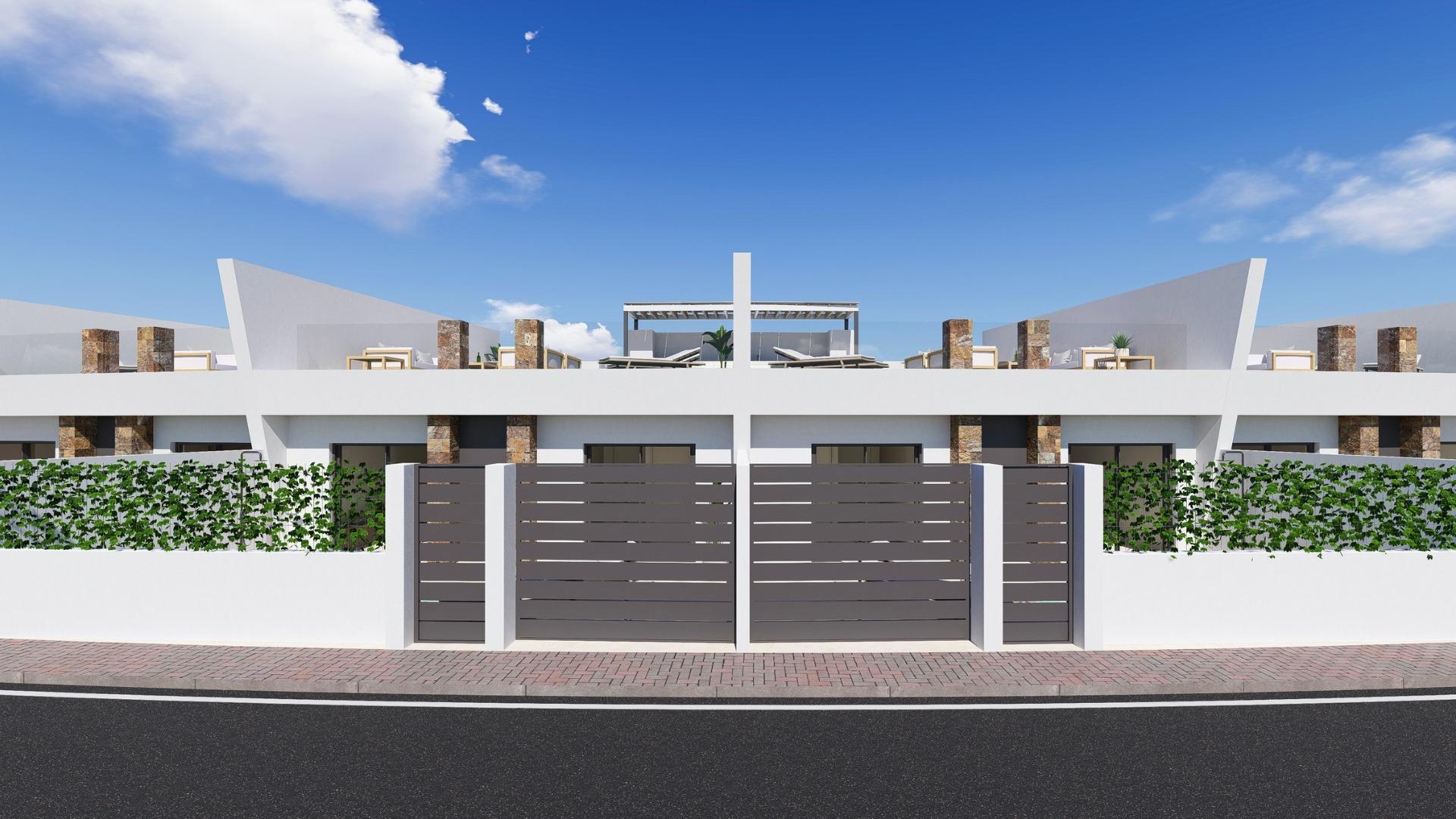 Modern New Build Townhouses with Private Pool in El Alba Resort Torre Pacheco