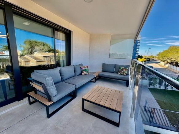 584