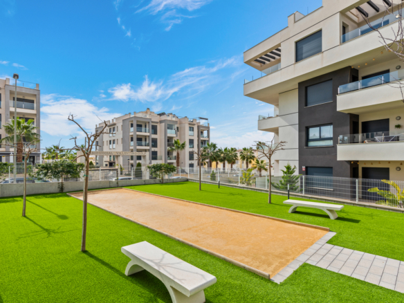 584