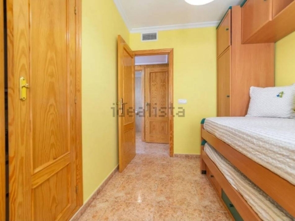 584