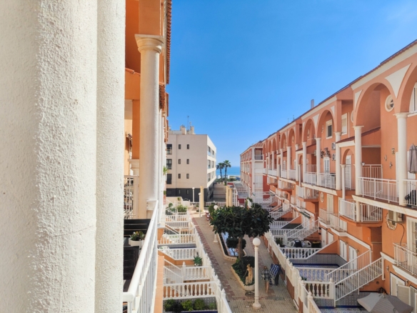 584