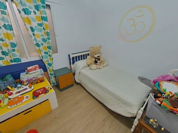 584