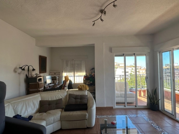 584