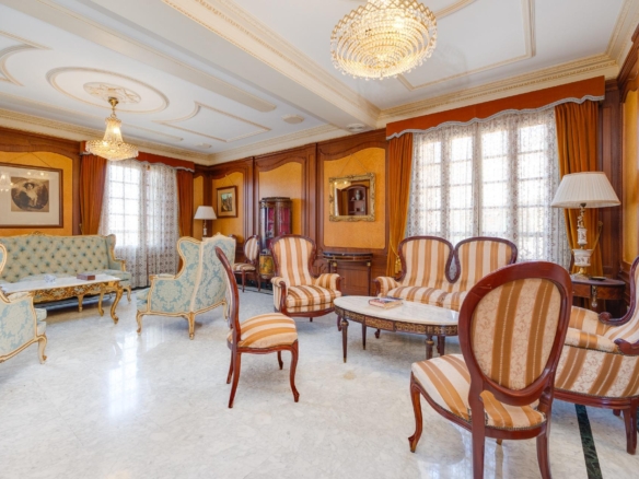584