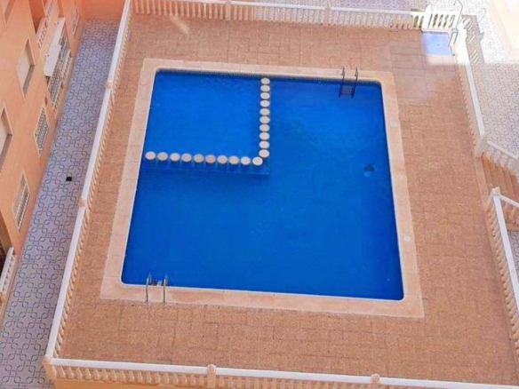 584