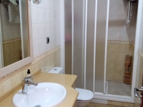584