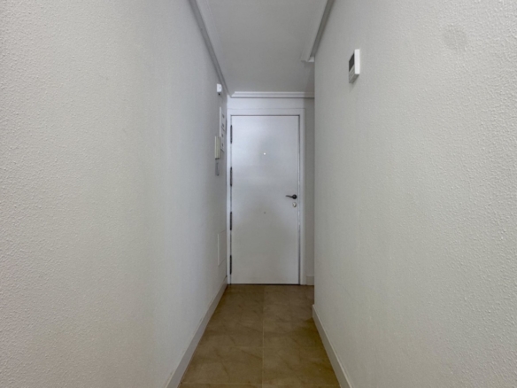 584