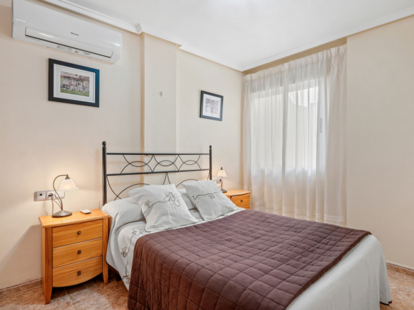 584