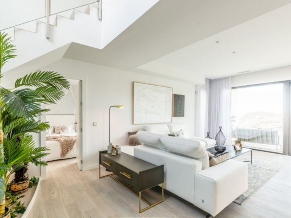 584