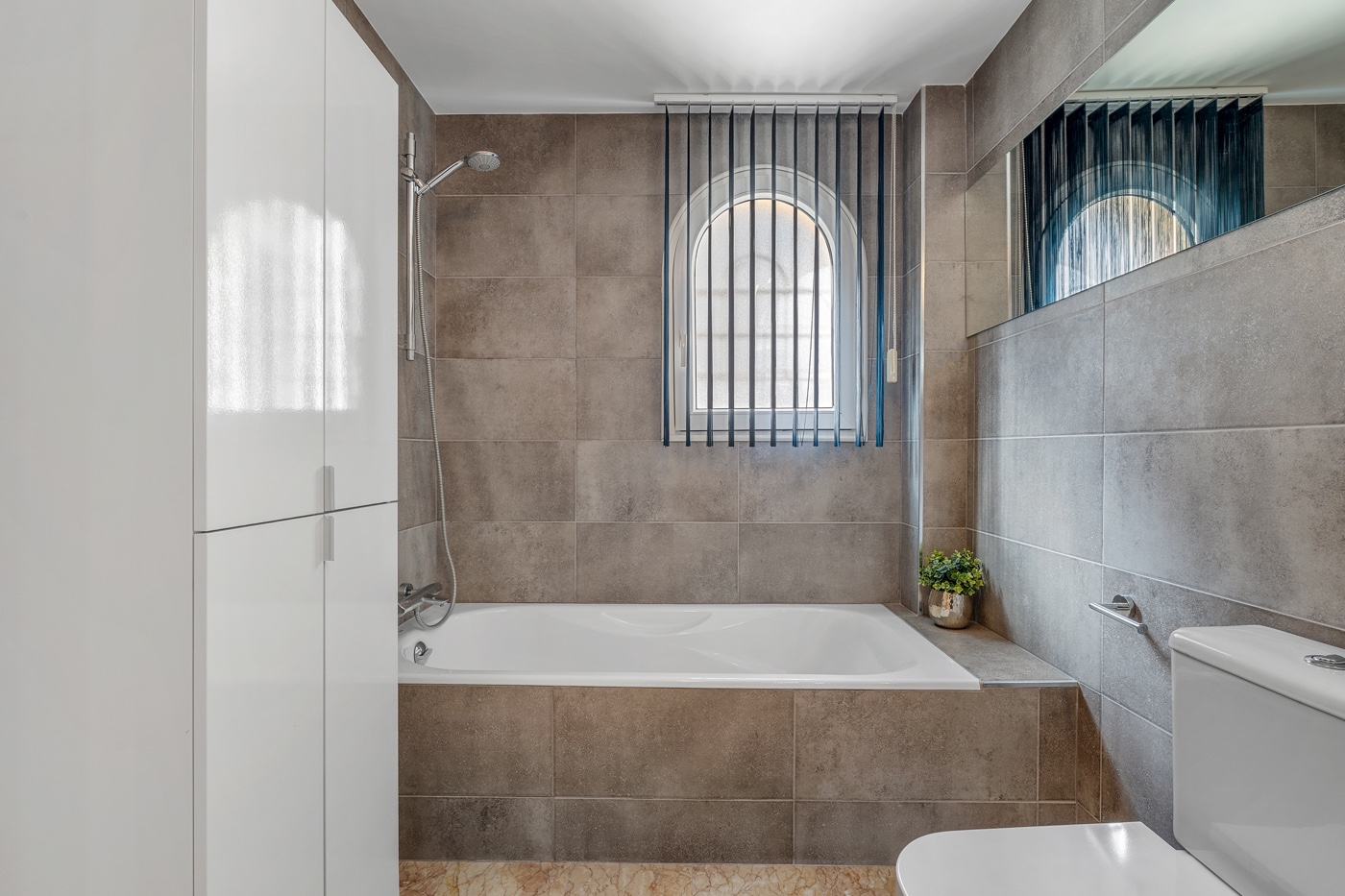 Apartment for Sale in Altea, Alicante