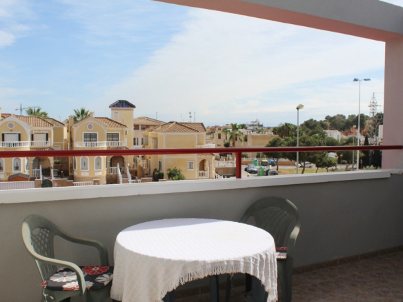 Apartment for Sale in Villamartin, Alicante