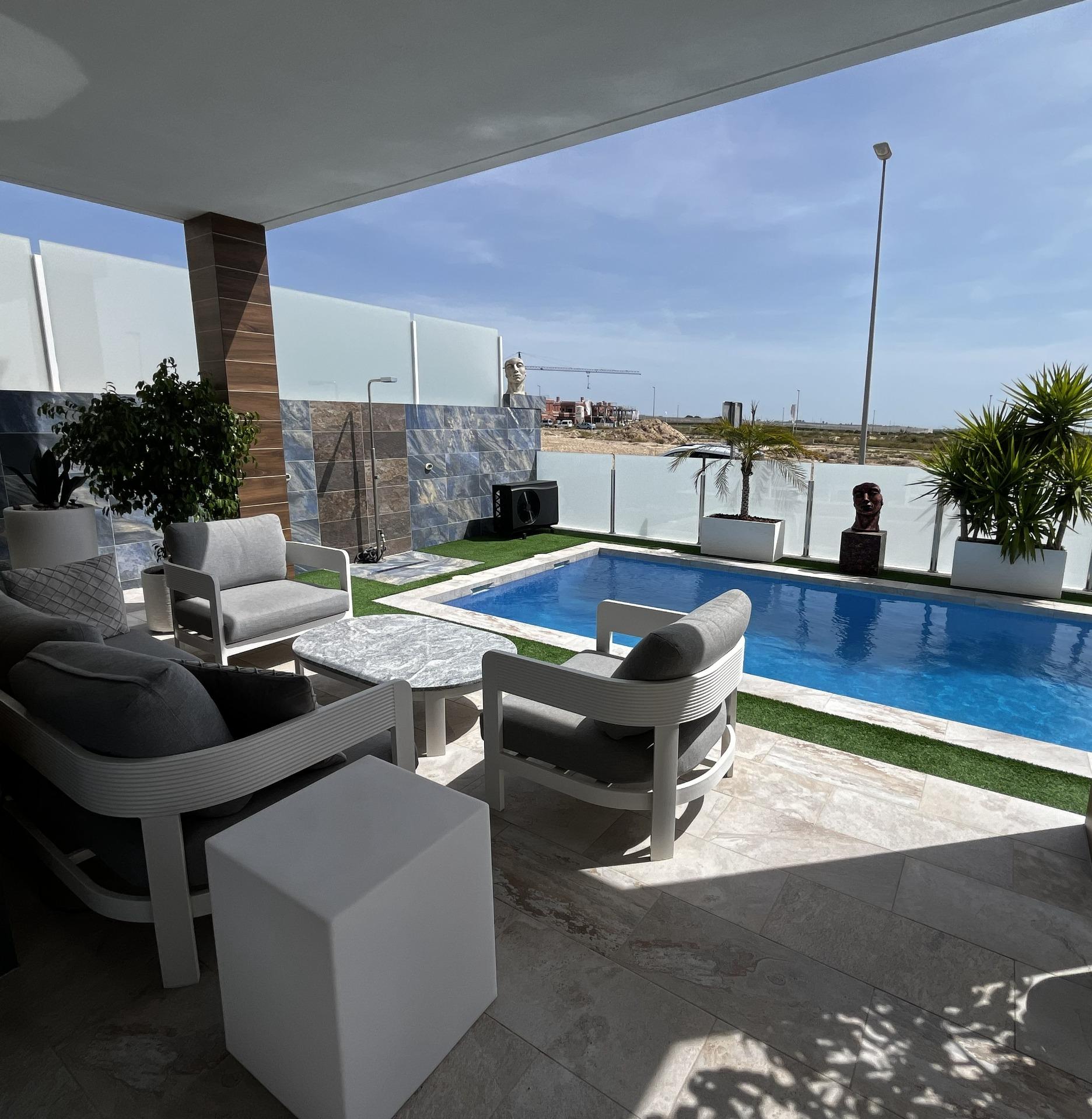 2-1 Town House for Sale in Orihuela, Alicante