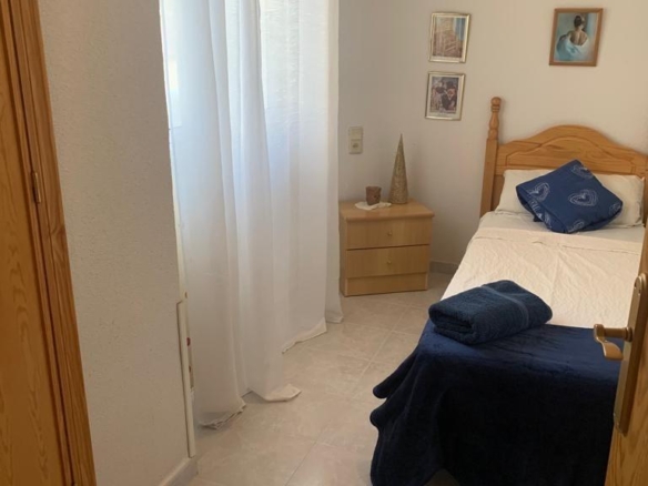 584