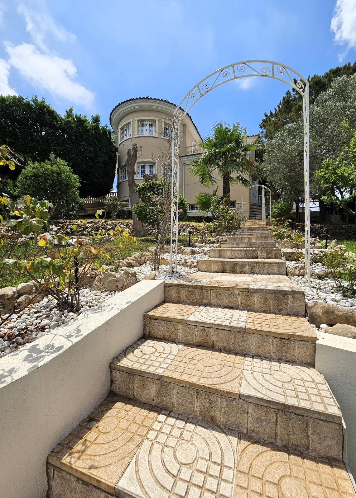 Classic Luxury Villa in Ciudad Quesada