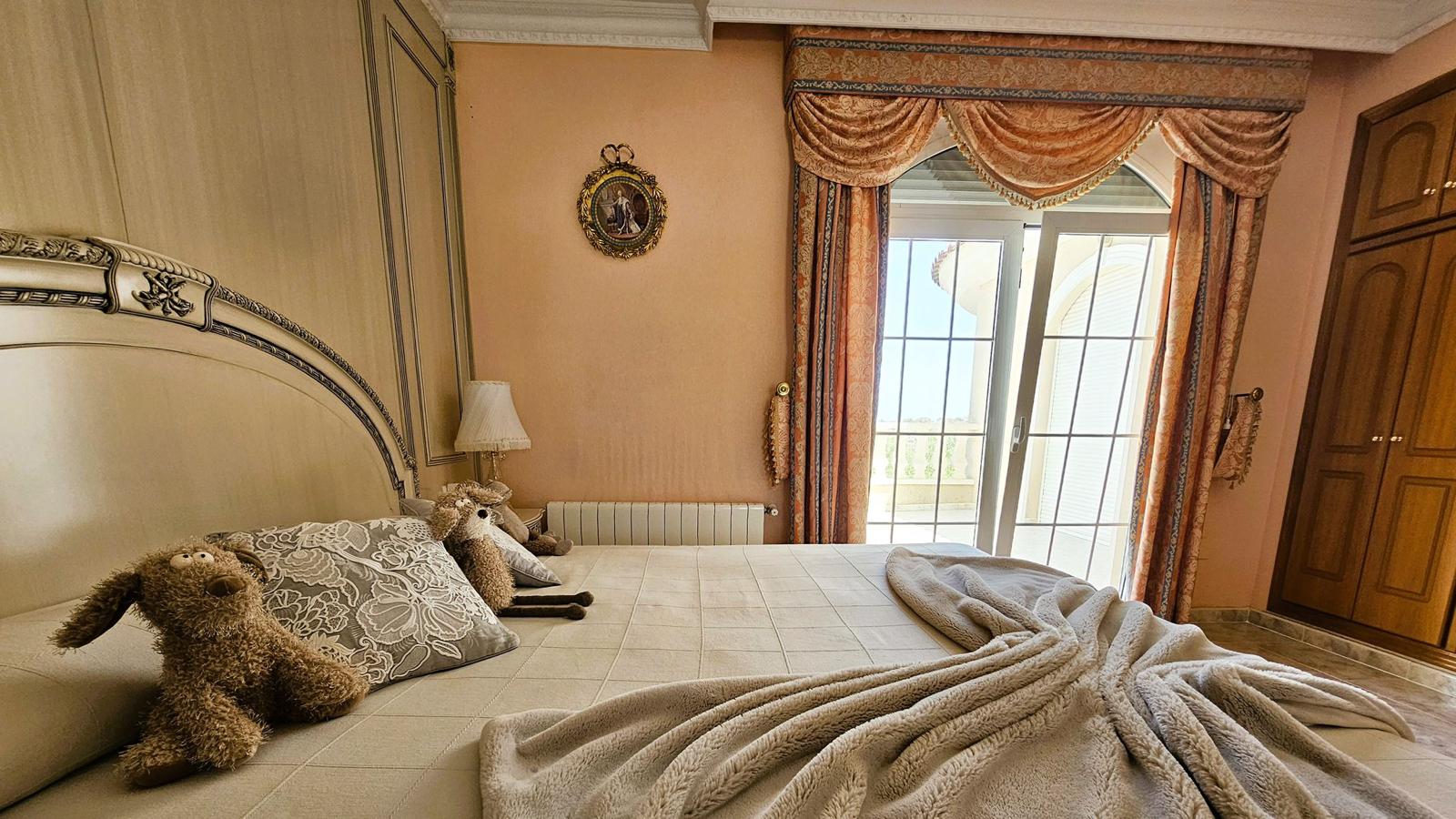 Classic Luxury Villa in Ciudad Quesada