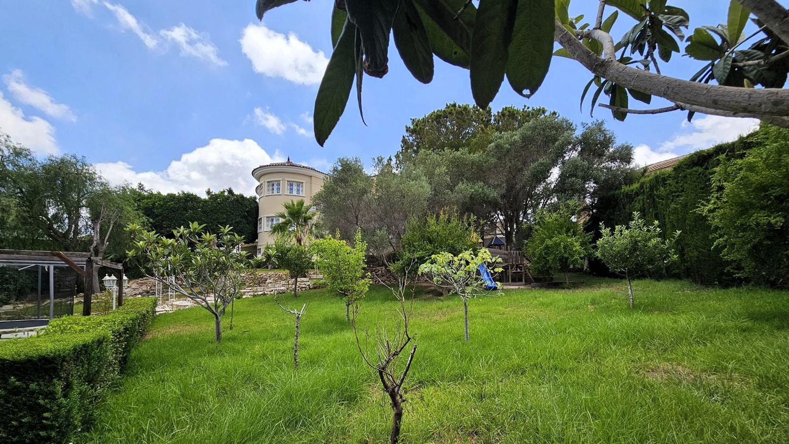Classic Luxury Villa in Ciudad Quesada