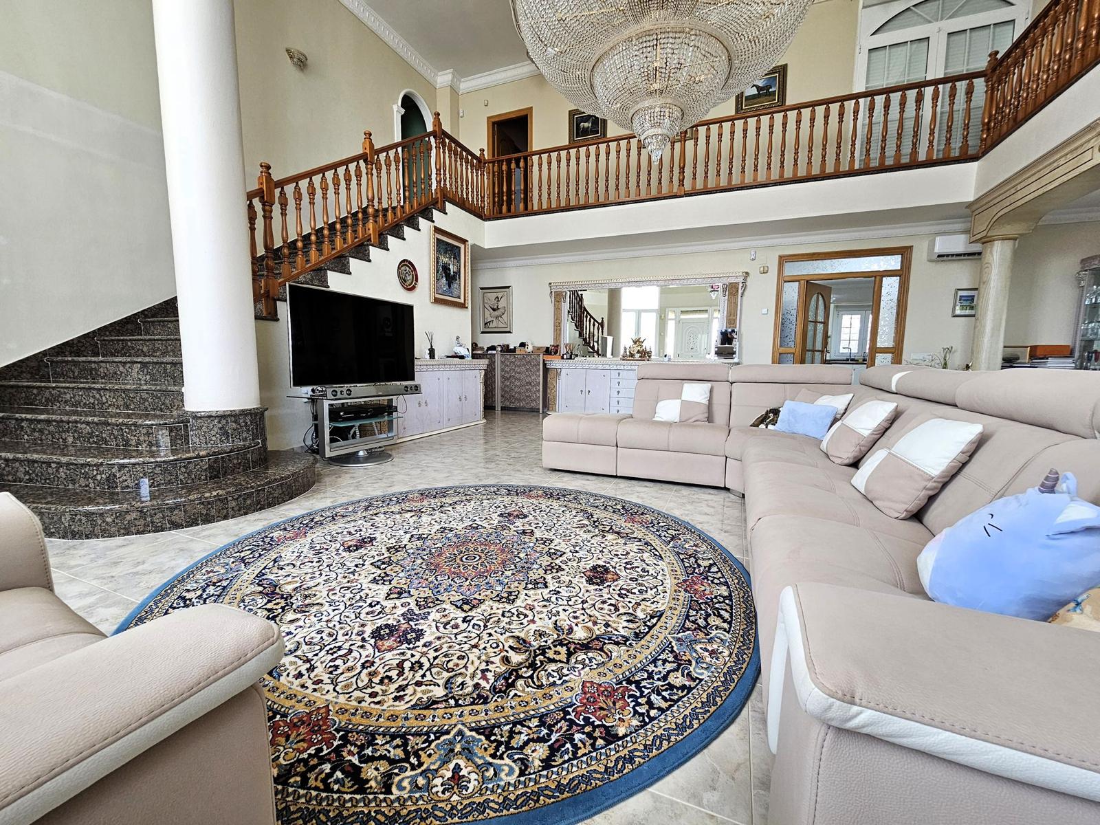 Classic Luxury Villa in Ciudad Quesada