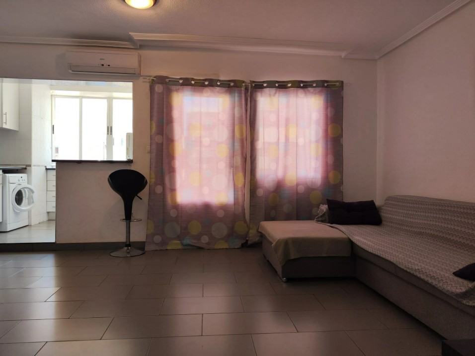 Apartment for sale in Torrevieja, Alicante