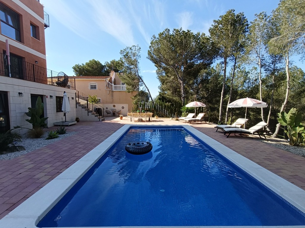 Private Luxury Villa with Indoor Heated Pool Surrounded by Nature in Pinar de Campoverde