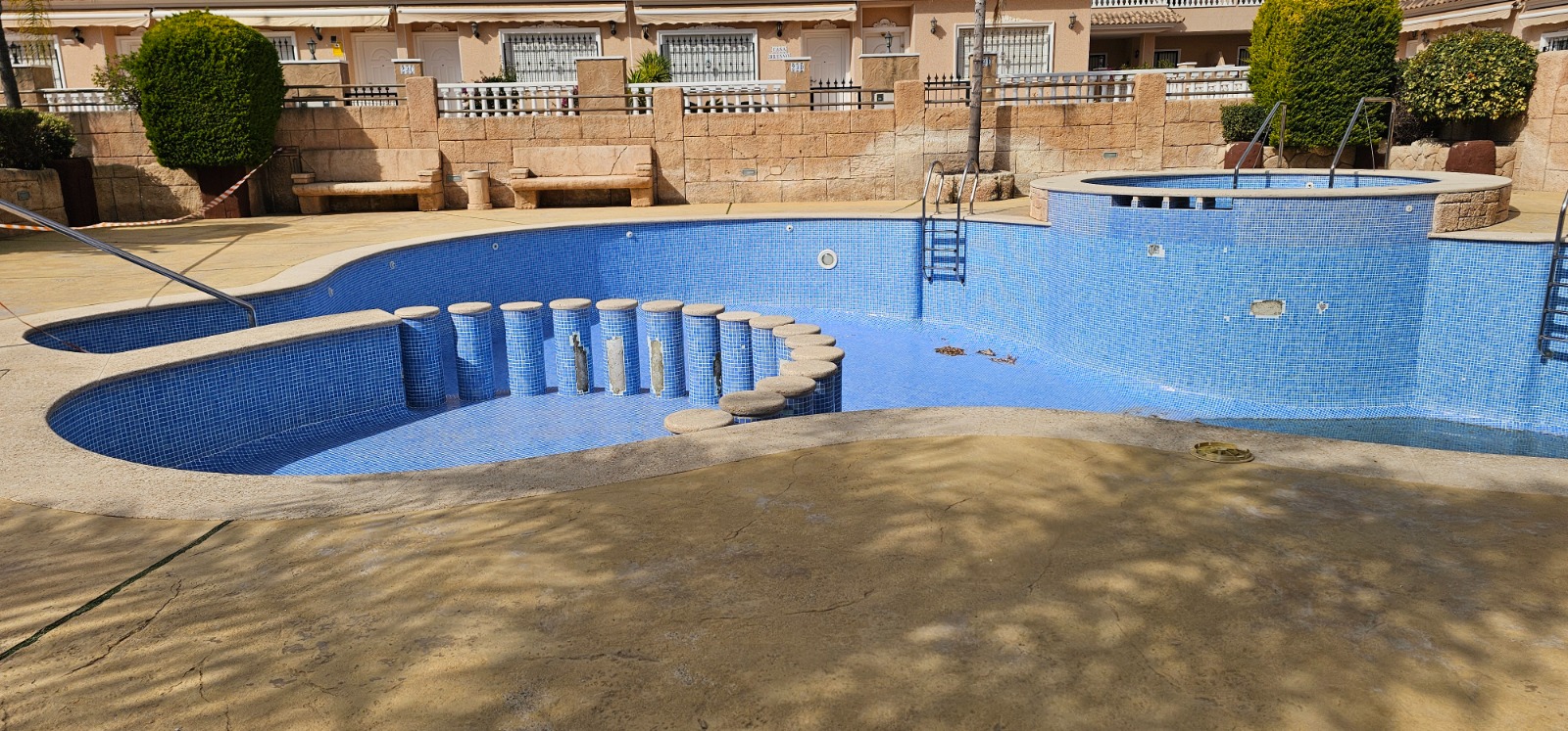 Luxury Resort Apartment with 60m² Terrace in Villamartín