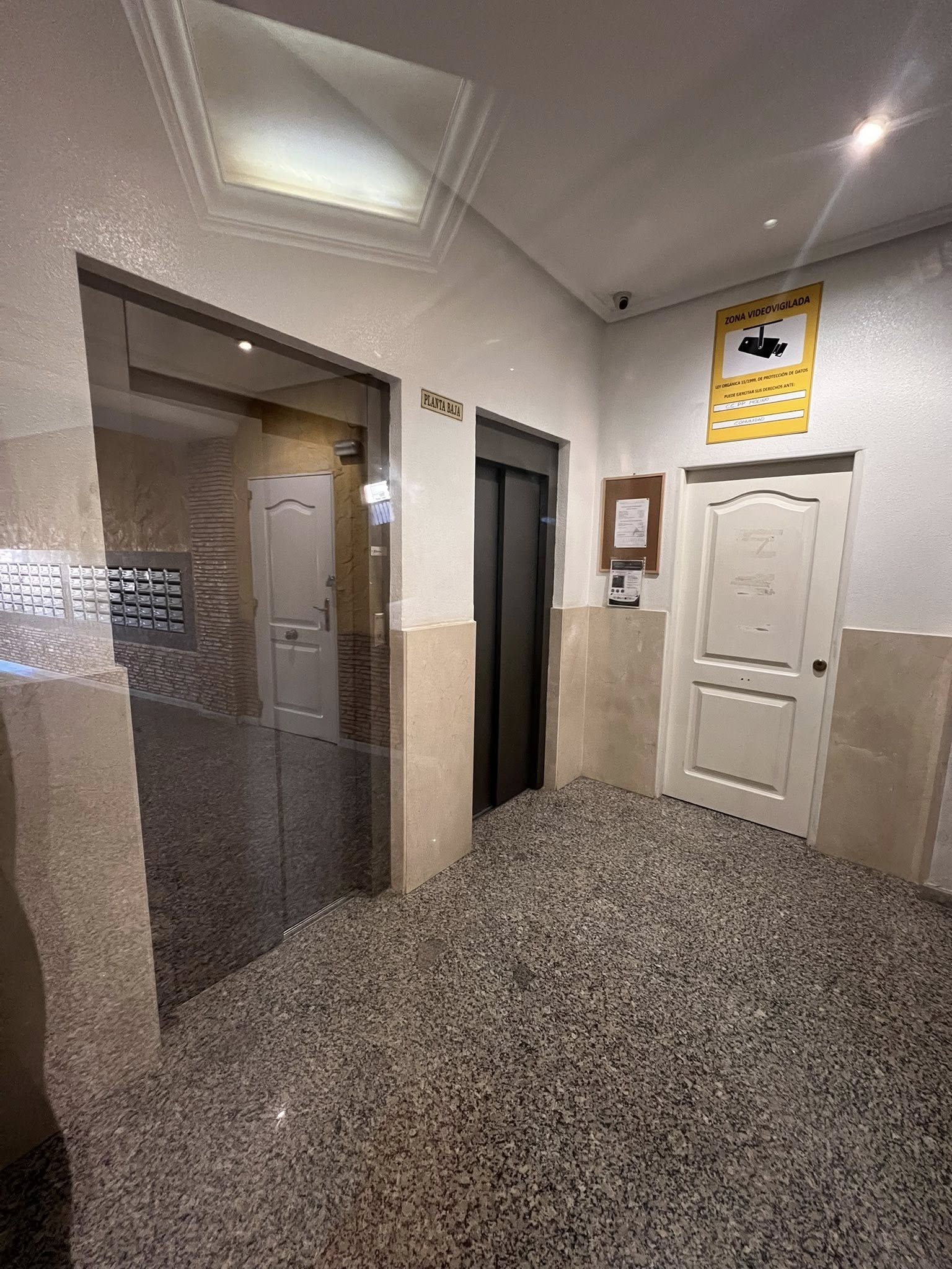 Apartment for Sale in Torrevieja El Molino with Pool and Lift