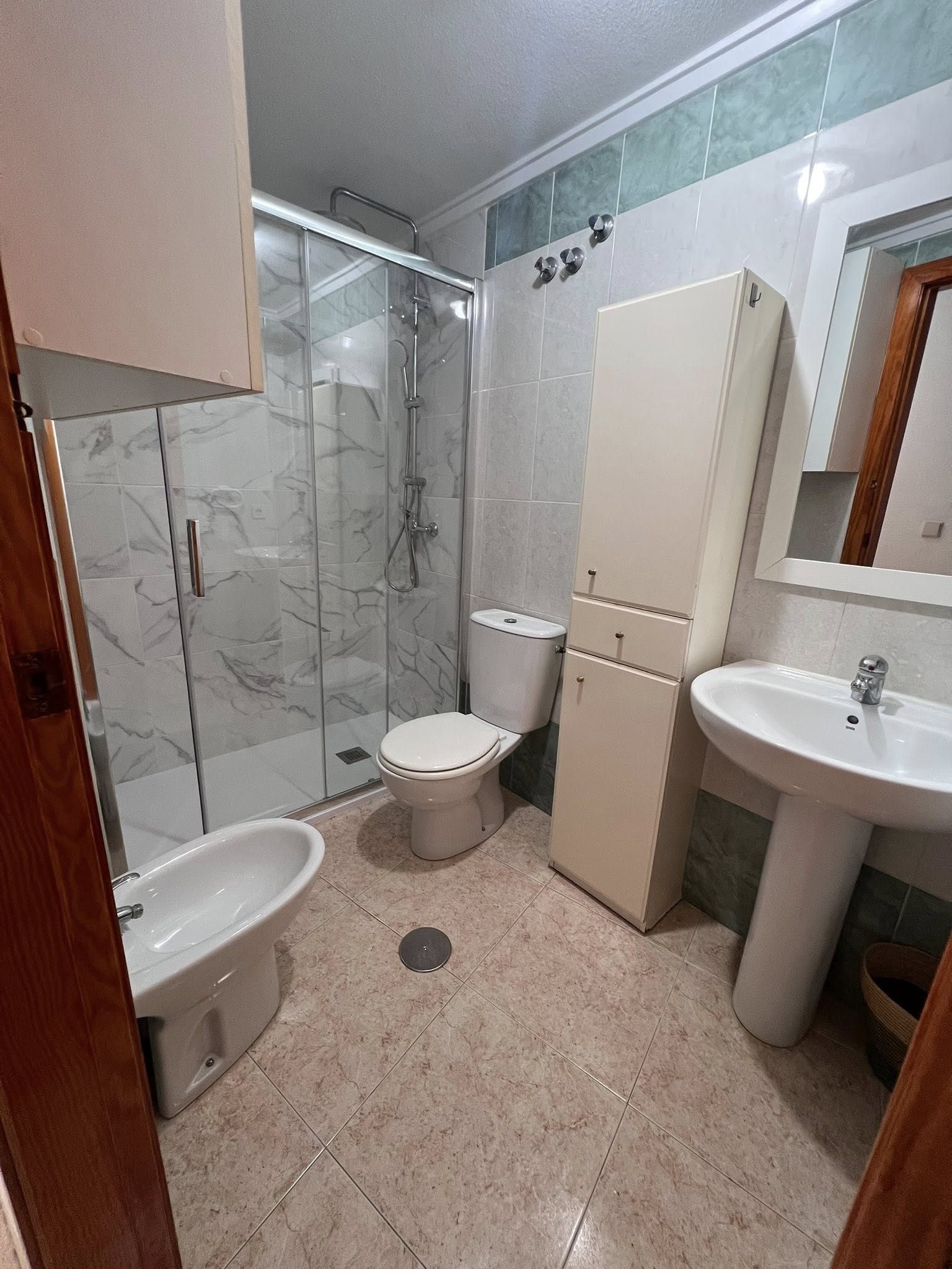 Apartment for Sale in Torrevieja El Molino with Pool and Lift