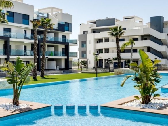 Apartment for Sale in El Raso, Alicante