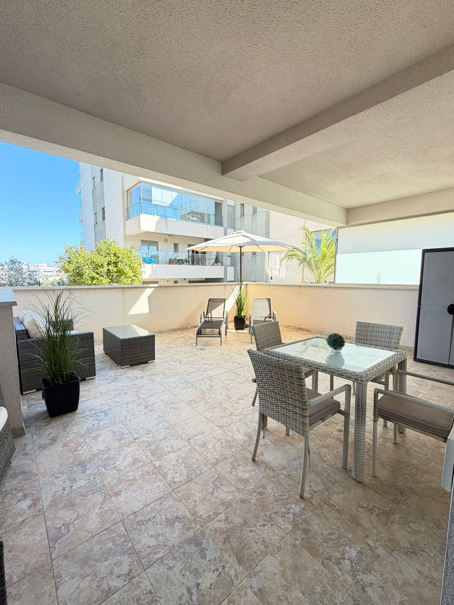 Modern Apartment with Exceptional Terrace in Punta Prima