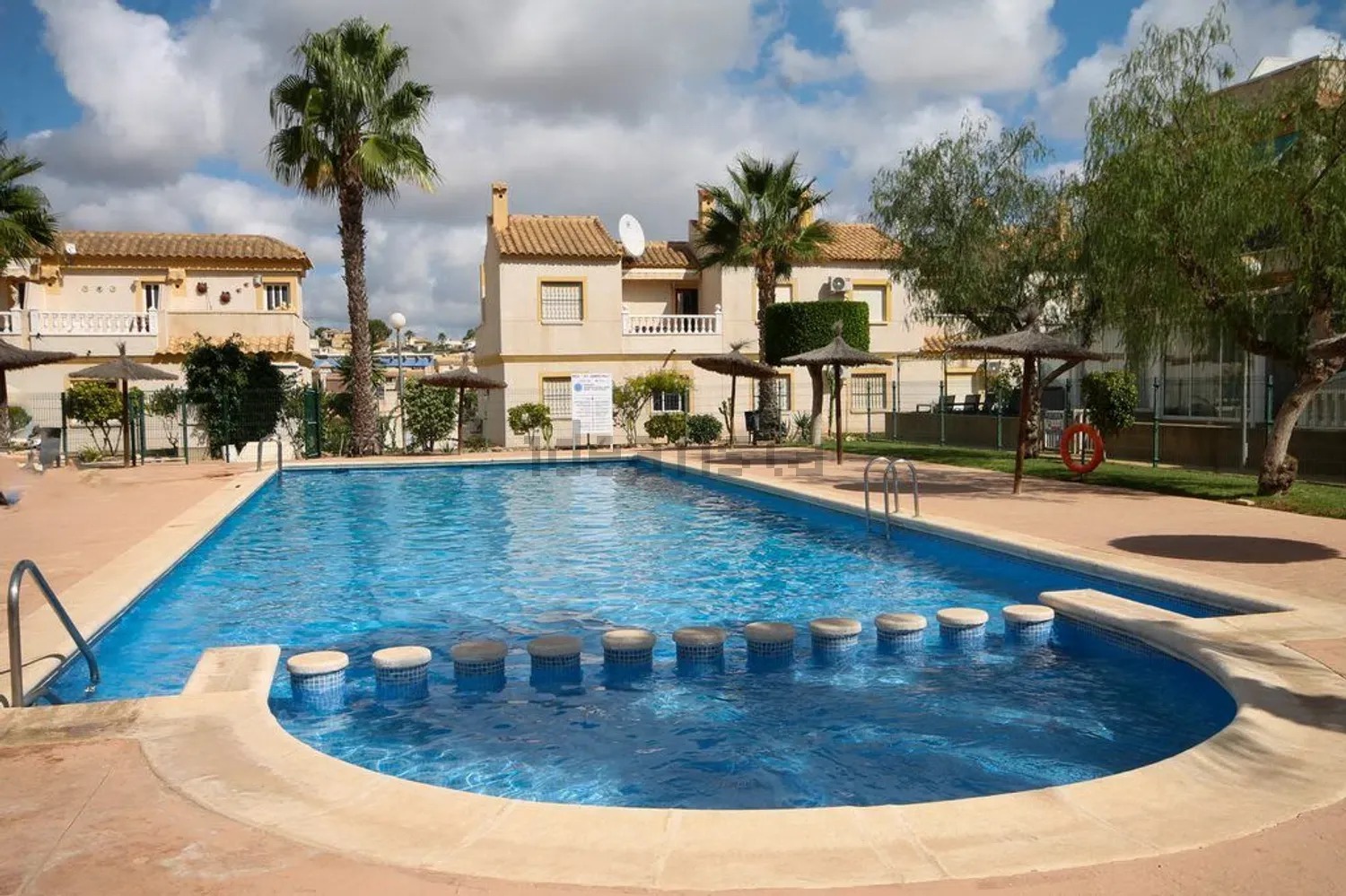 South-Facing Townhouse with Solarium in Las Filipinas Orihuela Costa