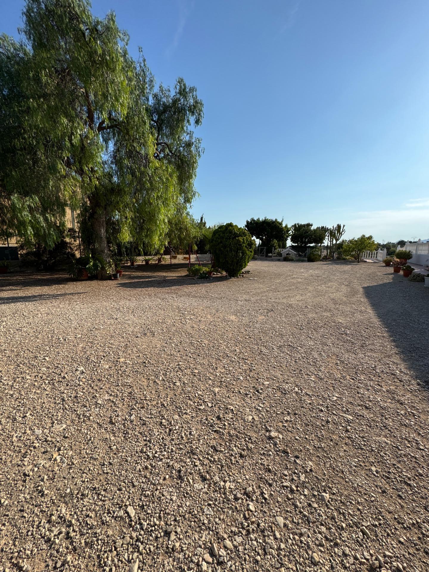 Villa for Sale in Albatera, Alicante