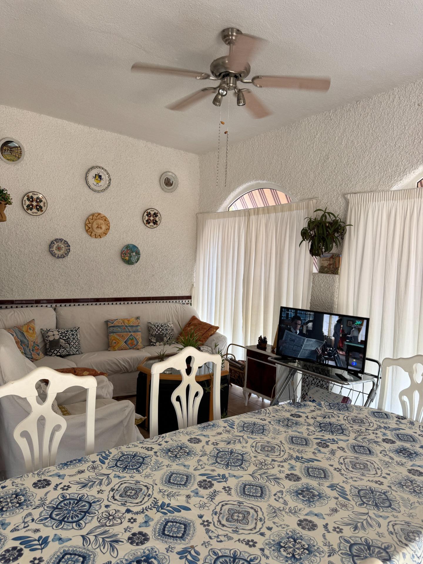 Villa for Sale in Albatera, Alicante