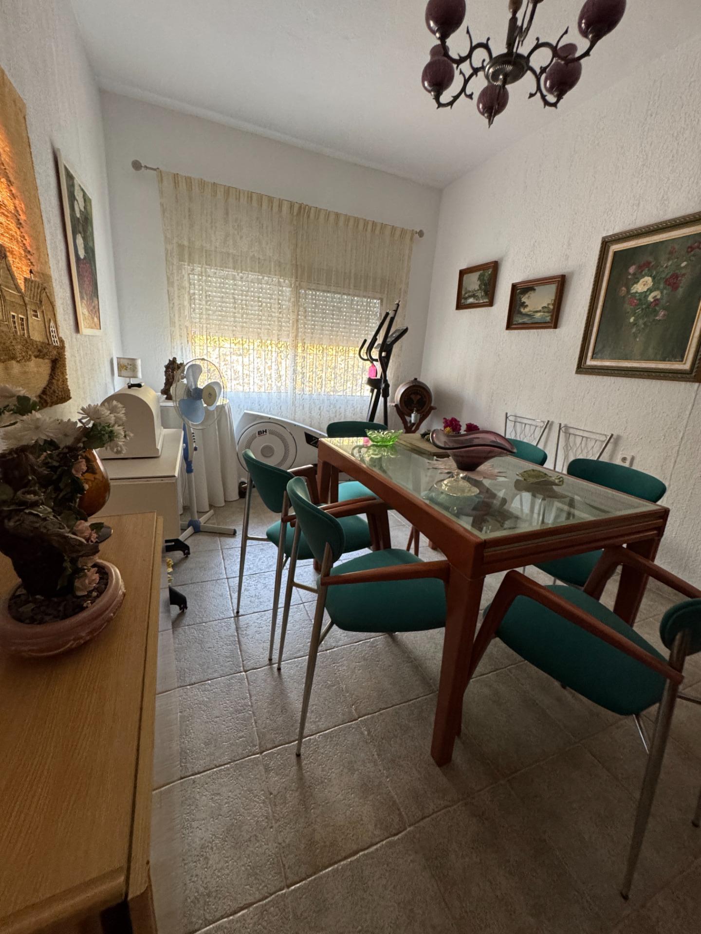 Villa for Sale in Albatera, Alicante