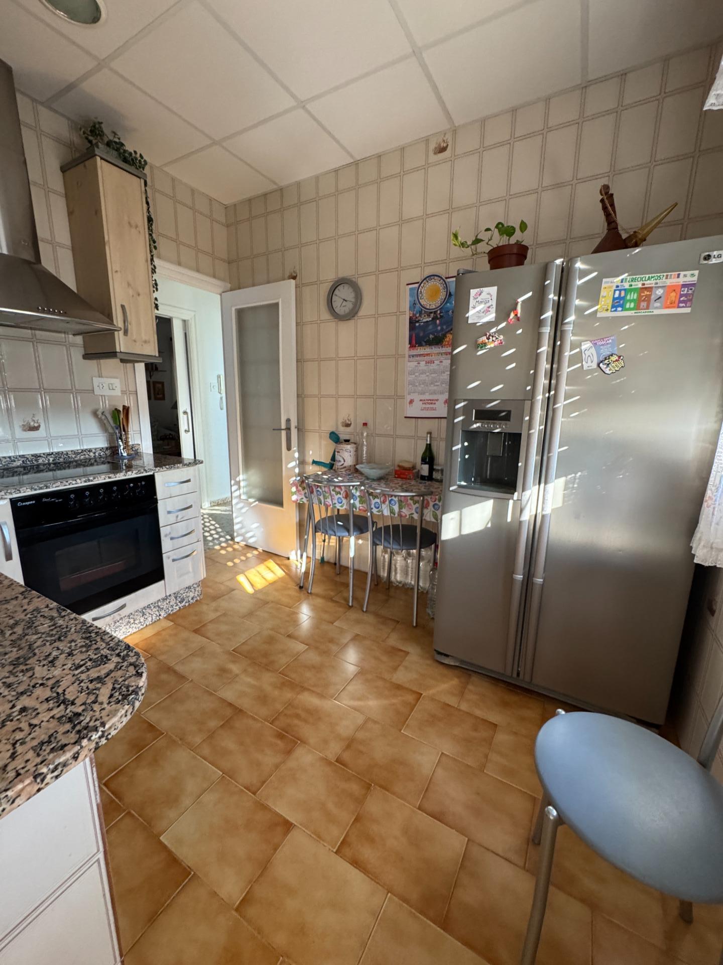 Villa for Sale in Albatera, Alicante
