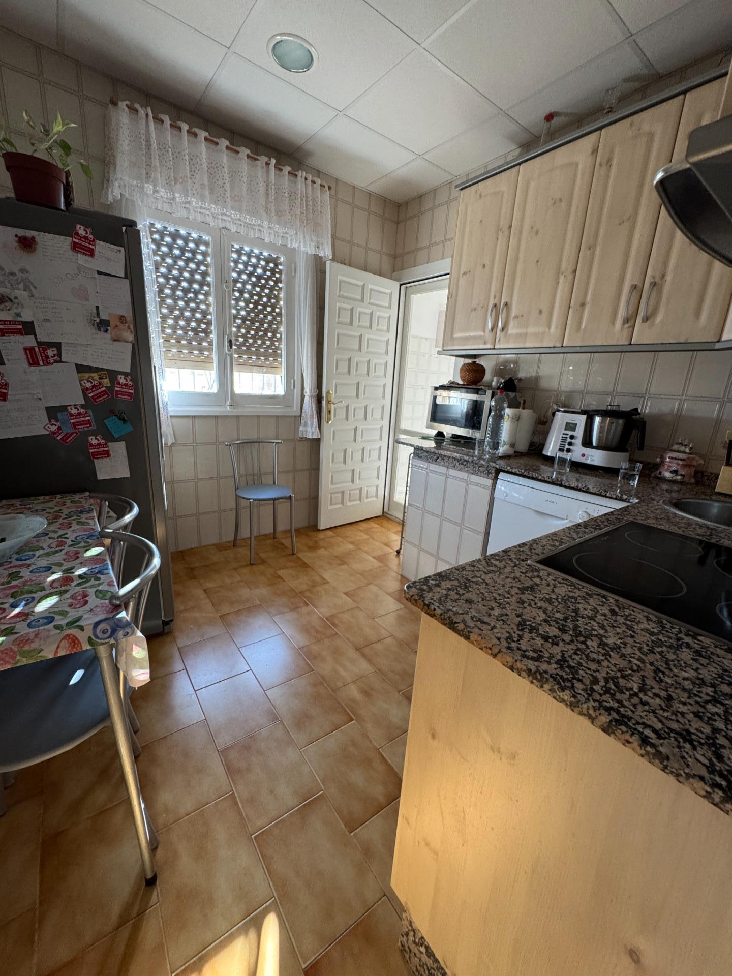 Villa for Sale in Albatera, Alicante