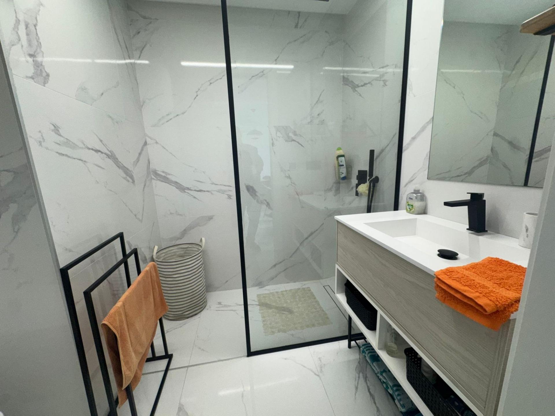 Bungalow for Sale in Guardamar del Segura, Alicante