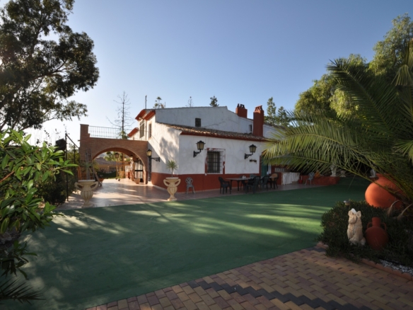 Villa for Sale in Fortuna, Murcia