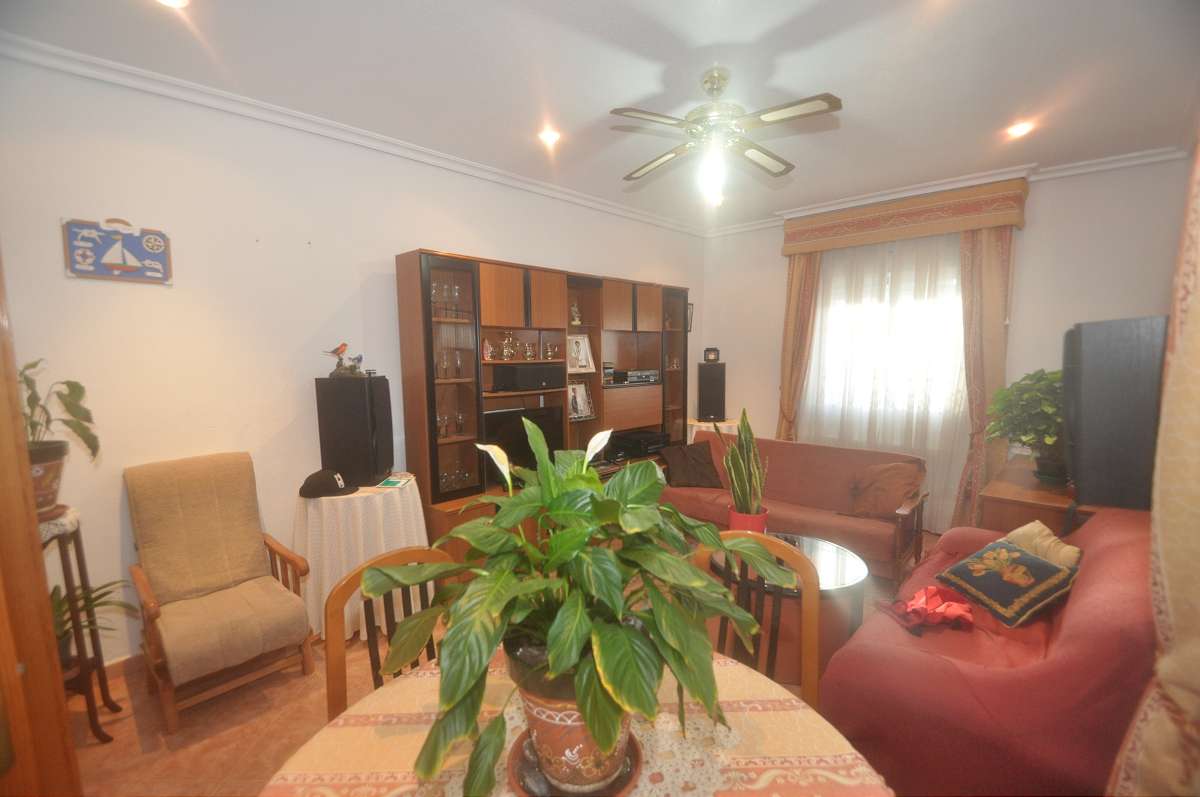 Town House for Sale in Pinoso, Alicante