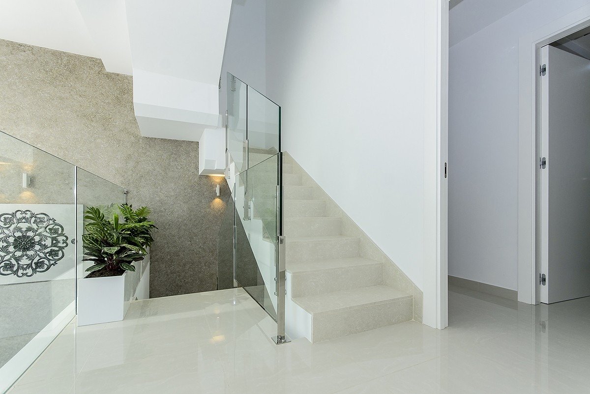 NEW BUILD RESIDENTIAL OF VILLAS IN LOS MONTESINOS