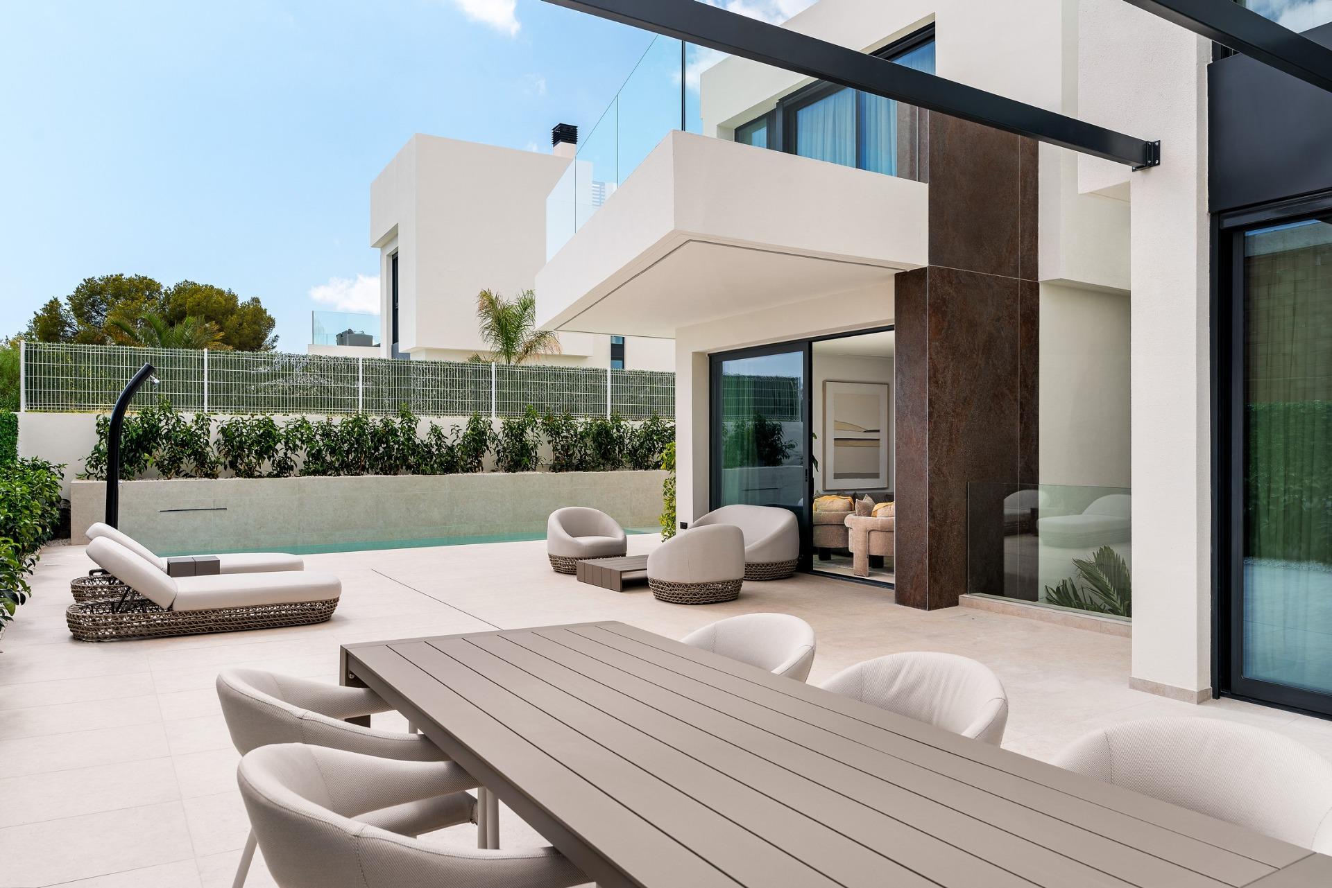 Exclusive New-Build Villas with Private Pools in La Nucía, Near Benidorm