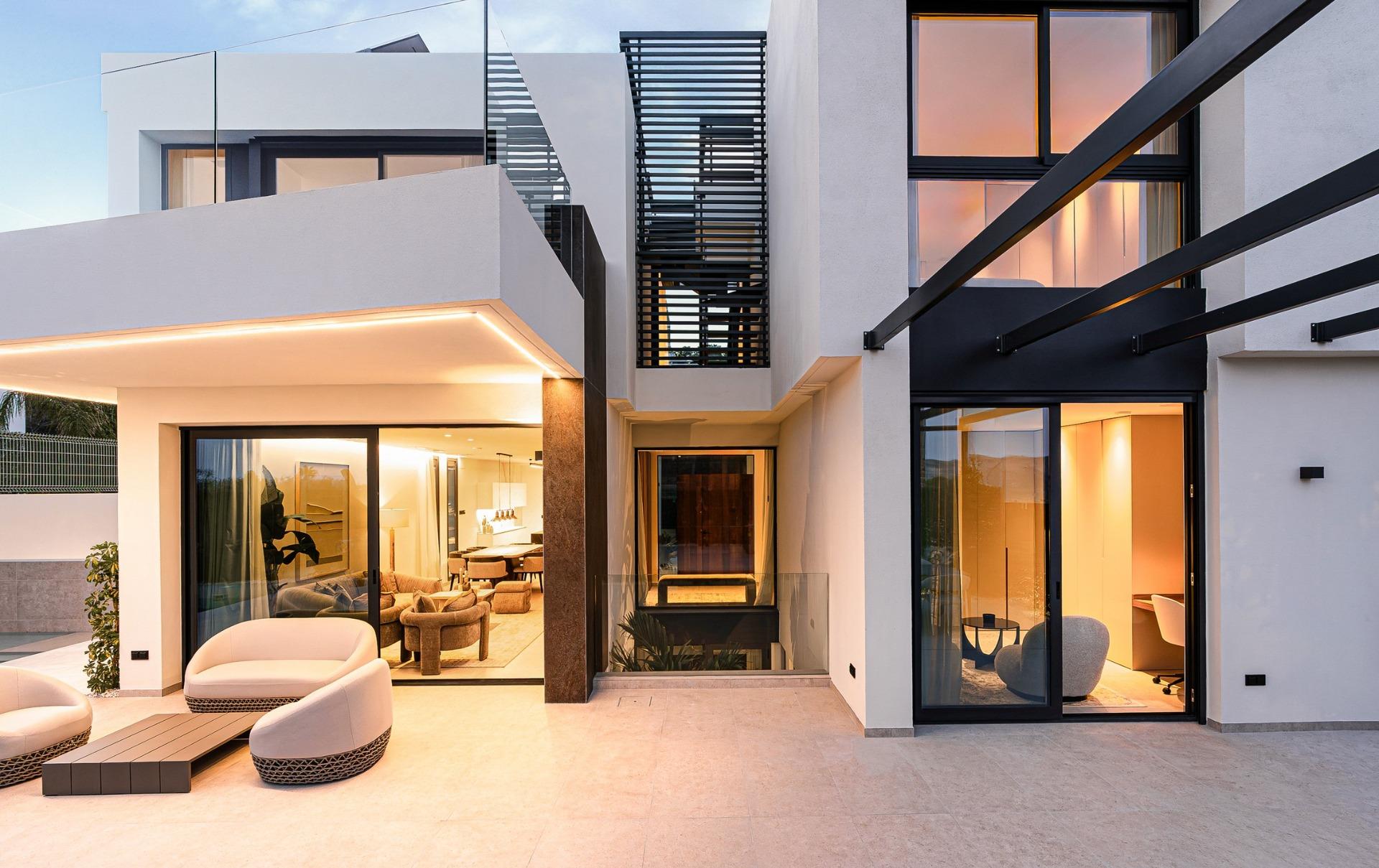 Exclusive New-Build Villas with Private Pools in La Nucía, Near Benidorm
