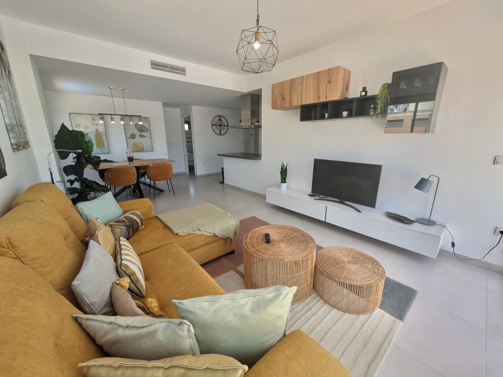 Penthouse for Sale in Villamartin, Alicante