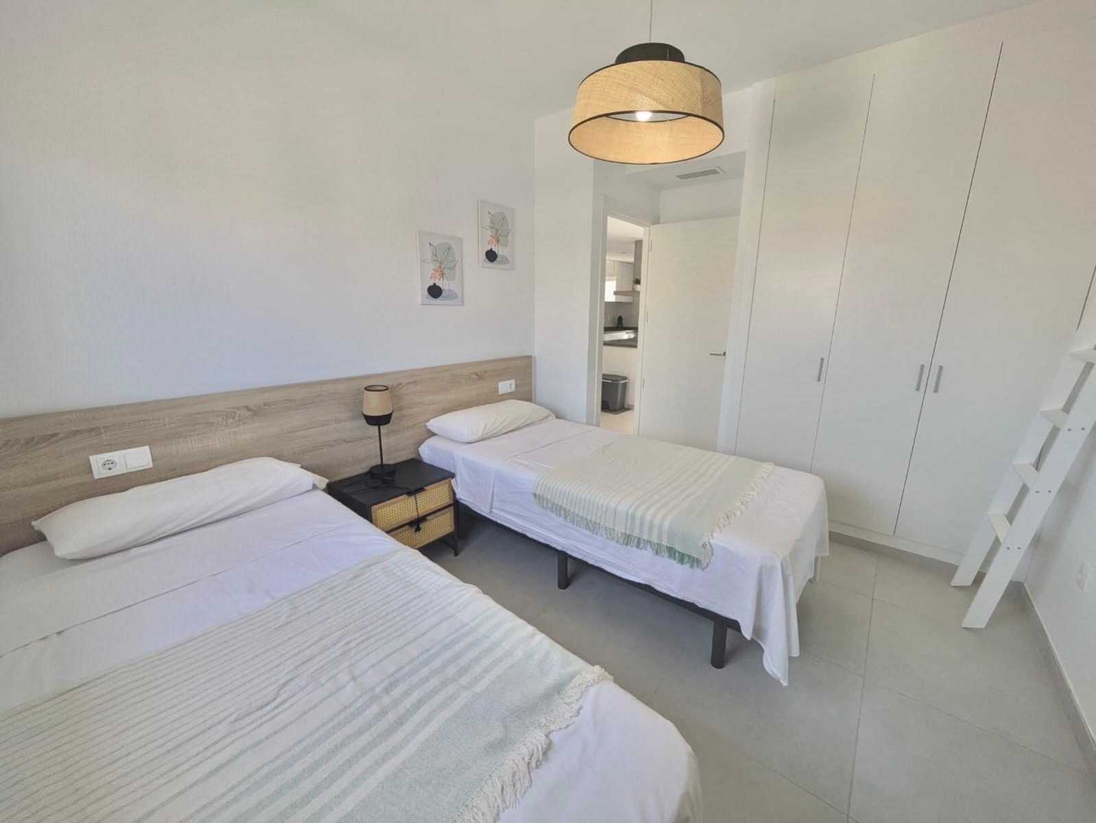 Penthouse for Sale in Villamartin, Alicante