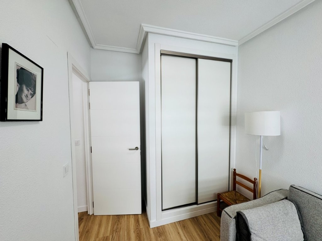 Apartment for Sale in Guardamar del Segura, Alicante