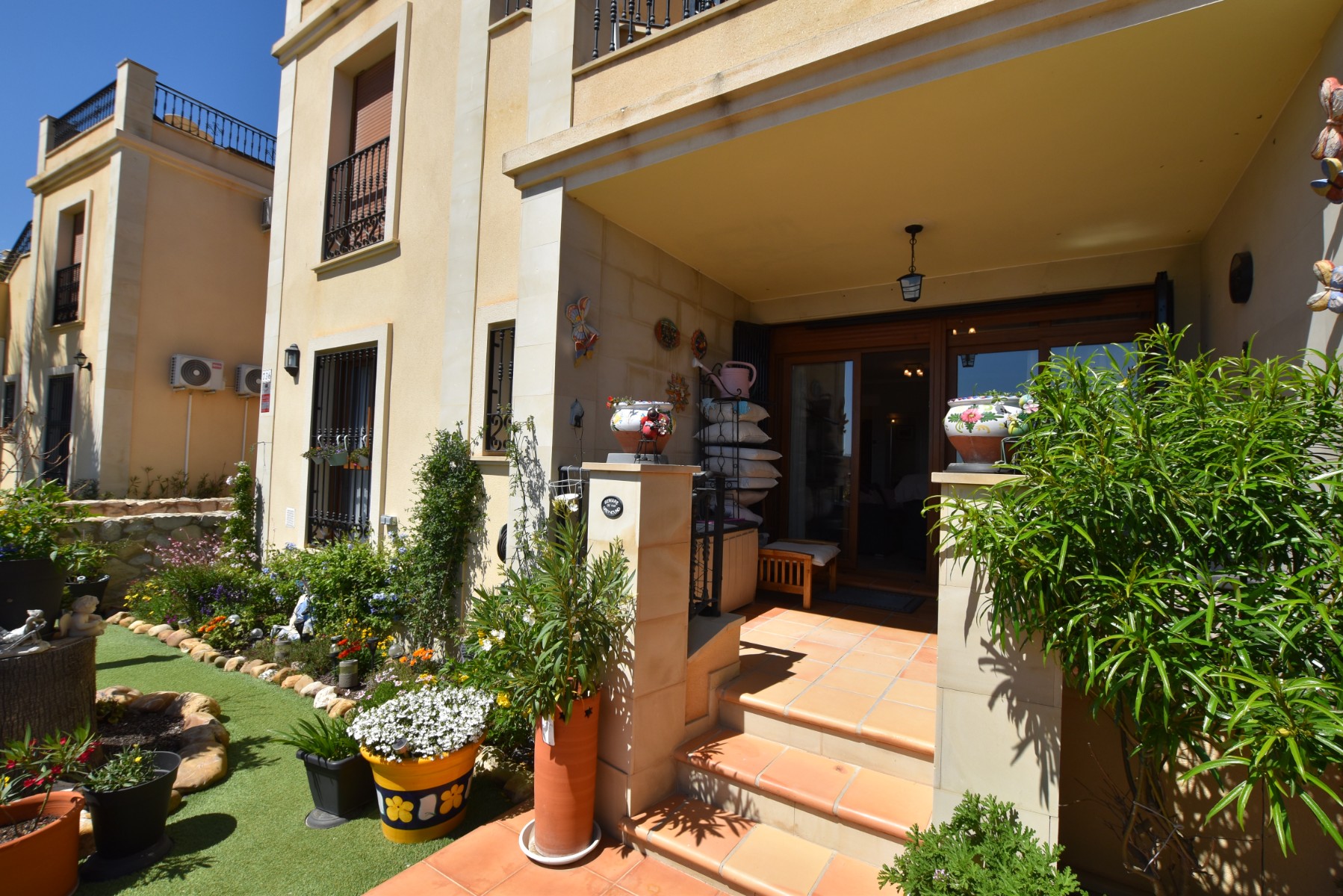 Apartment for Sale in Algorfa, Alicante