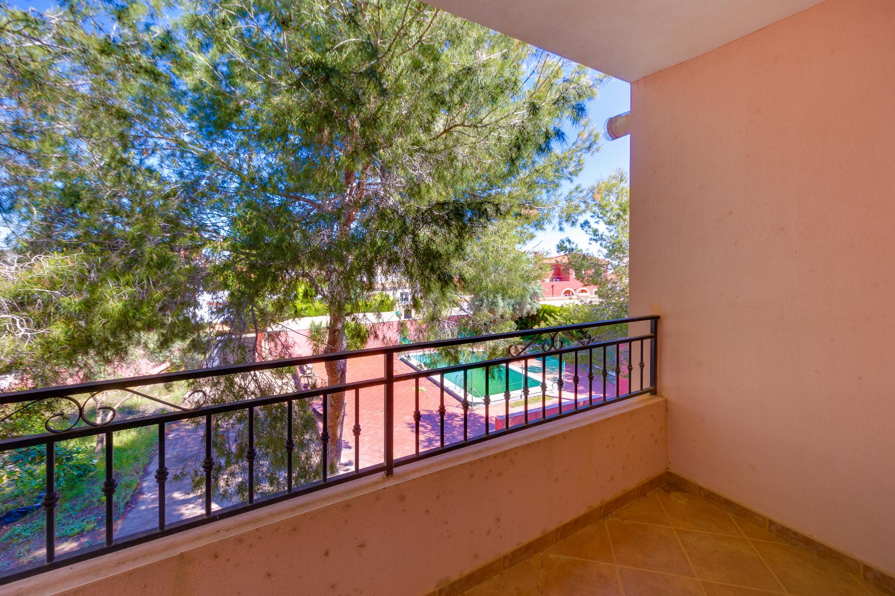 Villa for Sale in San Miguel de Salinas, Alicante
