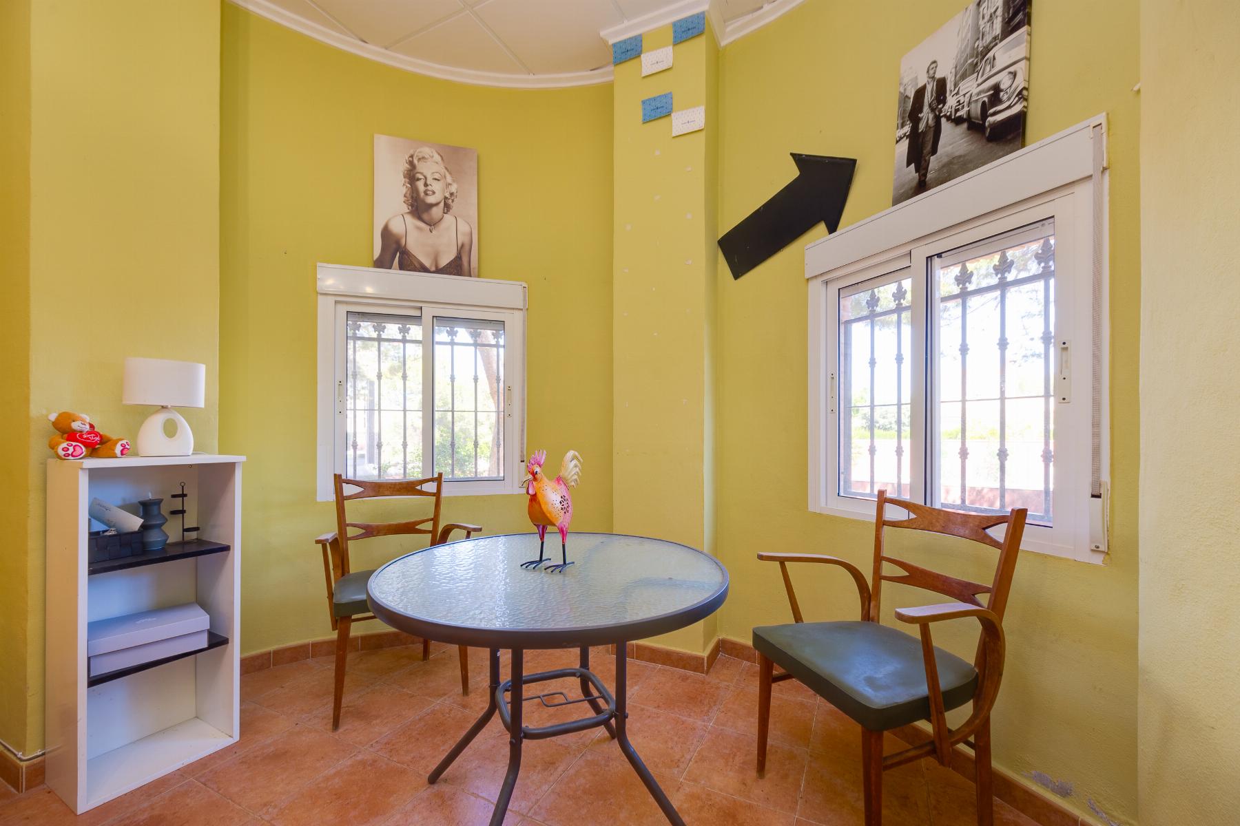 Villa for Sale in San Miguel de Salinas, Alicante
