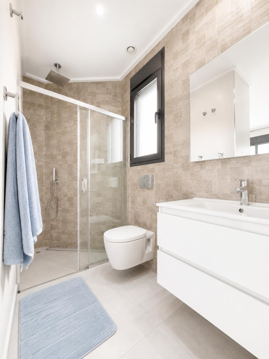 Villa for Sale in Benijofar, Alicante