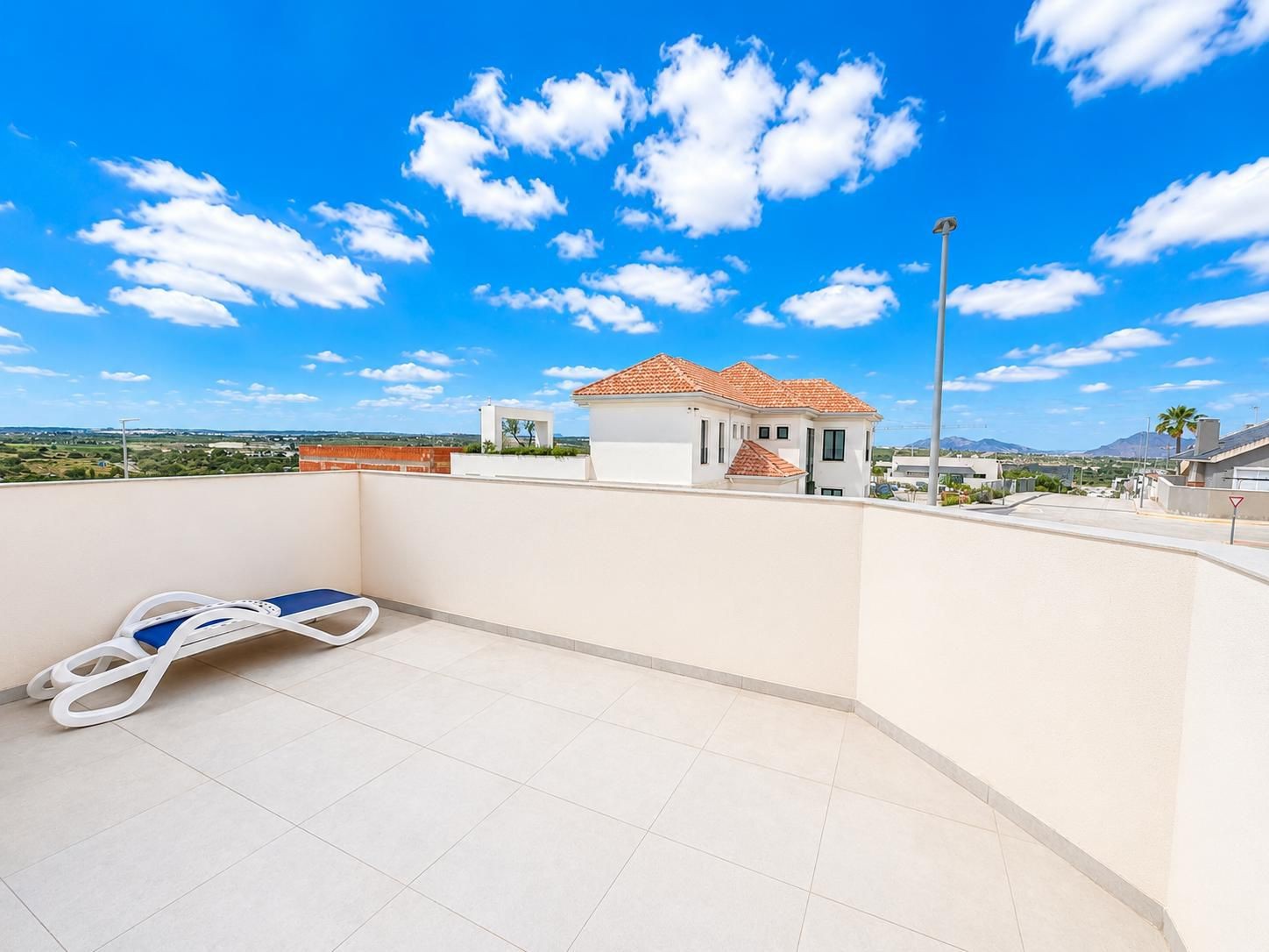 Villa for Sale in Benijofar, Alicante